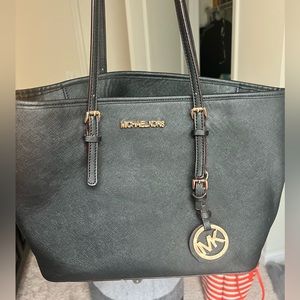 Black Michael Kors purse